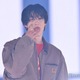 BUDDiiS小川史記、“あっかんべー”からの笑みに会場悶絶【GirlsAward 2025SS】 画像