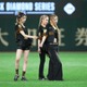 IS:SUE、初の始球式に登場 東京ドームで新曲生歌唱も【BLACK DIAMOND SERIES2025】 画像