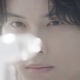 SixTONES松村北斗、“相棒”とハグ 新CMで息ぴったり共演「一緒にいるのが楽しくて癒される」 画像
