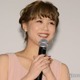 元モー娘。新垣里沙、両親を顔出し公開「素敵な夫婦」「仲良し家族」と反響 画像