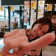 鈴木亜美、友人が撮影した自然体な笑顔SHOTに「めっちゃ可愛い」「楽しそうですね」の声 画像