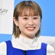 高橋愛、膝上ミニスカから美脚チラリ「綺麗」「引き締まってる」の声 画像