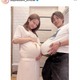 第5子出産間近の辻希美、杉浦太陽との“ダブル”ふっくらお腹SHOTを公開「もうすぐ会えるね」 画像