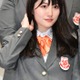 “可愛すぎる新喜劇女優”小寺真理、ミニスカポリス姿で美脚披露 ファンから絶賛の声 画像