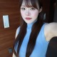 YouTuberになに、水着姿で大胆胸元開放「スタイル良すぎ」「色っぽい」の声 画像