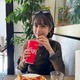 夏芽すず、美バスト際立つキャミ姿 誕生日満喫ショットに「可愛すぎる」の声 画像