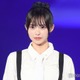“AI疑惑”で話題・藤咲凪、新ヘアカラー披露「印象変わる」「サングラス新鮮」の声 画像