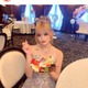 「今日好き」倉八音羽、ノースリ＆ミニ丈で美スタイル際立つ「カチューシャ可愛い」「スタイル抜群」 画像