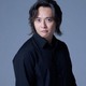 石垣佑磨、結婚記念日に息子との顔出し親子ショット公開「幸せそう」「パパ大好きなの伝わる」の声 画像