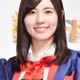 松井珠理奈、胸元大胆寝そべりショットが「大人っぽくてセクシー」「ドキッとした」と話題 画像