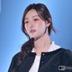 「脱出おひとり島4」参加美女、上品韓国コーデでスラリ美脚際立つ【TGC2025A/W】 画像