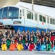 日向坂46、東京モノレールをジャック ポスターやつり革掲出、メンバーによる車内放送など実施 画像
