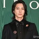 山下智久「正装with後輩’s」中島健人＆目黒蓮との貴重3ショットに反響「圧倒的な顔面力」「推ししかいない」 画像
