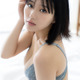 田中美久、ふっくら美谷間が眩しい水着SHOT披露！表紙を務める「BOMB Premium」が異例の増刷 画像