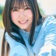 日向坂46鶴崎仁香、爽やかコーデ×弾ける笑顔にキュン「五期生のぽかぽか写真館」2人目公開 画像