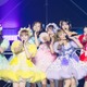 FRUITS ZIPPER、7人揃って“はちゃめちゃわちゃ”ライブ「クレヨンしんちゃん」と奇跡のコラボ・サプライズに歓声 画像