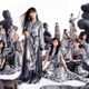 櫻坂46、光沢衣装纏い存在感放つ 村井優センター13thシングル新ビジュアル解禁【Unhappy birthday構文】 画像