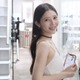 「バチェラー6」参加美女、大胆スリップドレスで美脚「ただただ美しい」と反響 画像