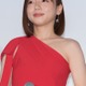 齊藤京子、ワンショル赤ドレスで美肩際立つ「クランクアップの時に号泣」劇中アイドルグループへの思い告白【恋愛裁判】 画像