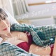 日向坂46河田陽菜、ボルドーランジェリーでリラックス 2nd写真集特典ポストカード第5弾公開【テイクオフ】 画像