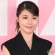 有村架純、美肩ライン輝くベアトップ姿「女神かと」「綺麗すぎて眼福」と反響続々 画像