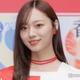 乃木坂46梅澤美波、ミニワンピからスラリ美脚「色白で細長い」「ラインが綺麗」と反響 画像