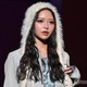 美人YouTuber、へそ出しオールブラックコーデ公開「引き締まった腹筋」「おしゃれ上級者」と反響 画像
