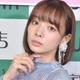 岡田紗佳、美脚際立つ大胆スリットドレス披露「視線奪われた」「セクシー」と反響 画像