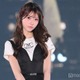 AKB48千葉恵里、“大天才赤チェック衣装”でほっそり美脚披露「スタイル抜群」「可愛さのレベルが違う」とファン悶絶 画像