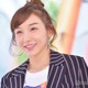 加護亜依、美脚のぞく大胆ボトムコーデに絶賛の声「スタイル良すぎ」「セクシーで素敵」 画像