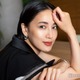 藤井夏恋、結婚式の純白ドレス姿披露 夫アイドラYUとの密着ショットに「映画のワンシーンみたい」「すべてが素敵」の声 2024年に結婚 画像