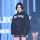 安斉星来、甘辛コーデでクールランウェイ「驚異のスタイル」「脚長すぎ」の声【TGC2026 S/S】 画像