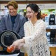 1児の母・岡田結実、夫婦でテレビ初出演 ヒロミからのサプライズに感激 画像