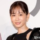 前田敦子、素肌輝くノースリーブ姿にファン絶賛「思わず見惚れてしまった」「美しすぎる」 画像