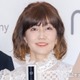 松本伊代、AKB48ミニスカ衣装から美脚スラリ「現役アイドルみたい」「似合ってて可愛すぎる」の声 画像