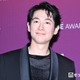 ディーン・フジオカ、ラメ輝くブラックコーデでオレンジカーペット登場【クランチロール・アニメアワード2026】 画像
