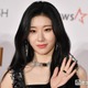 ITZYチェリョン、美脚際立つミニスカ制服姿披露「脚が綺麗」「違和感ゼロ」 画像