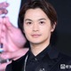 瀬戸康史、トイ・ストーリーホテルでのプライベートショット公開「家族とかな？」「はしゃいでて可愛い」 画像