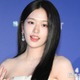 IVEユジン、ベッドルームでのノースリミニワンピ姿披露「可愛すぎて悶絶」「破壊力すごい」の声 画像
