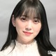 堀未央奈、美脚際立つミニスカ姿 韓国旅ショットに「スタイルがレベチ」「街角がランウェイに見える」と反響 画像