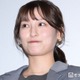 森高愛、ミニスカから美脚チラリ 韓国満喫ショットに絶賛の声「スタイル抜群で憧れる」「街角でもオーラ全開」 画像