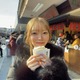 “TikTokで顔バレ”「可愛すぎる」と話題の炊飯器ギャル、結婚発表 前撮りウエディングフォト公開 画像