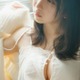 日向坂46藤嶌果歩、 寝起き風カット公開「週プレ」表紙・巻頭に1st写真集未掲載カット収録【果実の歩幅】 画像