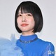 あの、美脚際立つ衣装ショット「膝下長くて綺麗」「さすがの着こなしですね」 画像