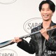 SixTONES田中樹、黒髪イメチェンで印象ガラリ 会見中に衣装チェンジで“オフ”姿も披露 画像