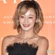西山茉希、幼少期の写真公開「すでにポーズがモデルみたい」「面影ある」と反響 画像