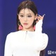 せいせい、胸元開いたスパイダーマン風ボディスーツ姿披露「セクシー」「プロポーション神」と反響 画像