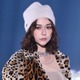 村重杏奈、レオパード柄コートで存在感「かっこよすぎ」「雰囲気違う」と反響【TGC2026A/W】 画像