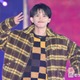 ONE N’ ONLY草川直弥、新曲にちなんだ“ゴルサンポーズ”で会場沸かす「グループ愛溢れてる」「お茶目」とファン歓喜【ガルアワ2026A/W】 画像