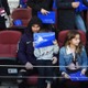 負傷欠場のメッシ父子、あの選手の子供と一緒にクラシコも見てた！ 画像